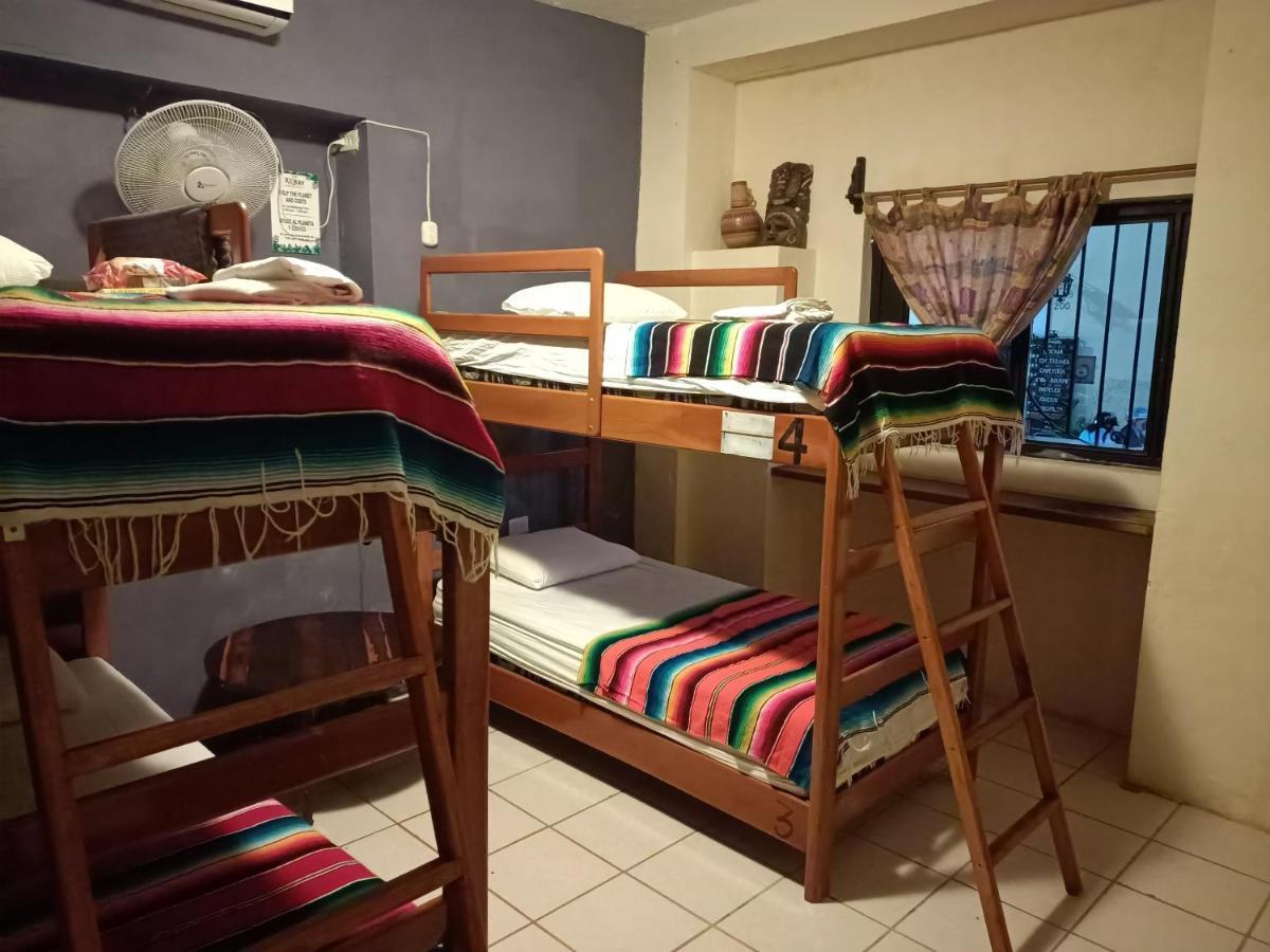 Hostel Casa Xtakay Valladolid  Bagian luar foto