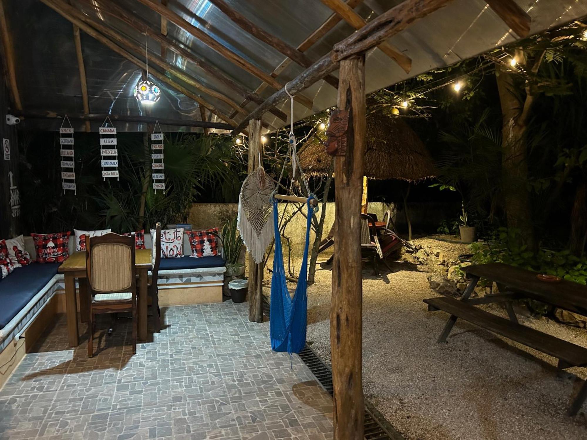 Hostel Casa Xtakay Valladolid  Bagian luar foto