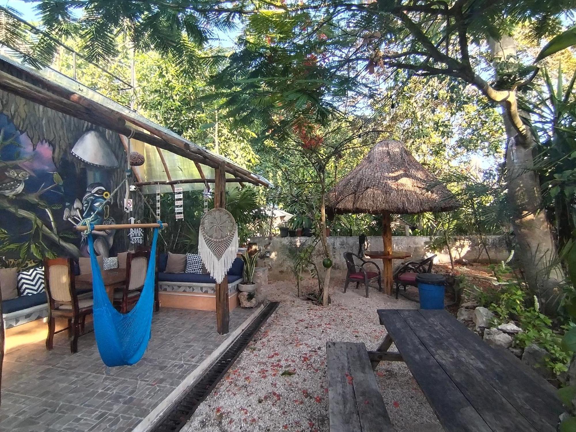 Hostel Casa Xtakay Valladolid  Bagian luar foto